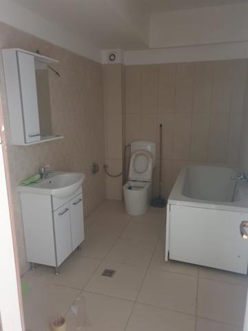 Brasov_Vanzare_Apartament_2_camere_b803b635-429f-495e-b2b4-d67f7354511e.jpg
