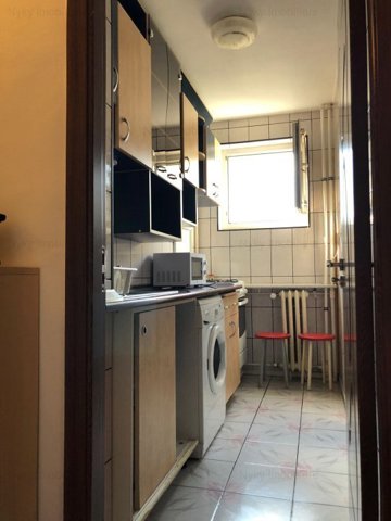 Bucuresti_Inchiriere_Garsoniera_1_camera_cartier_Tineretului_1ec399e6-5648-45e3-afcd-9399a581a4ec.jpg