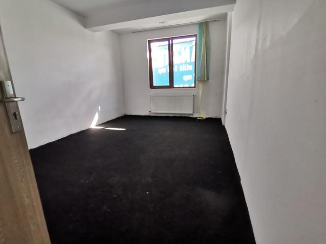 Bucuresti_Vanzare_Casa_4_camere_83112930-f068-4352-bc4f-007c9f2aa714.jpg