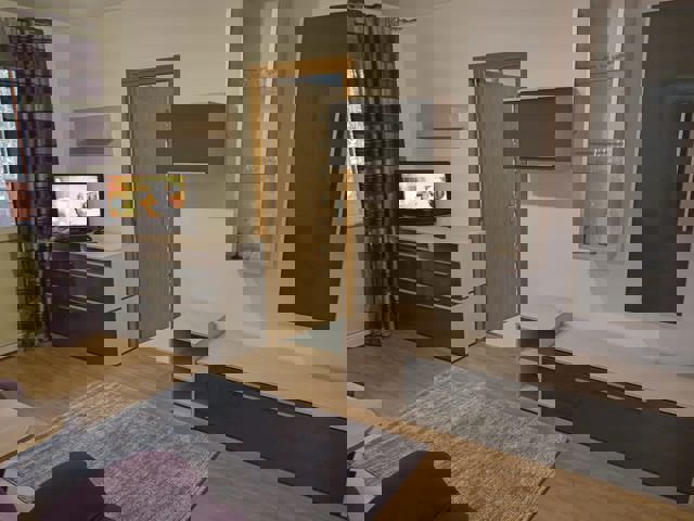 Apartament 3 camere de inchiriat