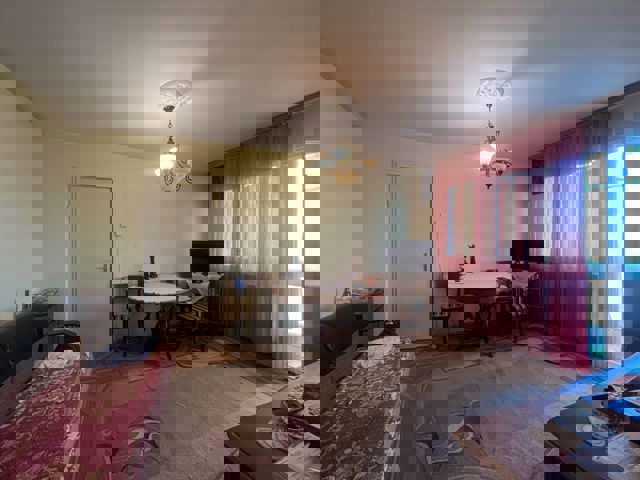 Iasi_Vanzare_Apartament_2_camere_cartier_Podu_de_Piatra_54af1410-b1ce-4966-9692-f42956564b9b.jpg