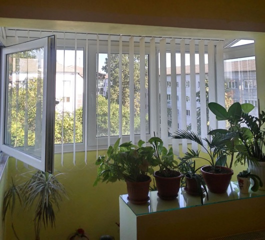 Apartament cu 3 camere in zona DambovitaAurora